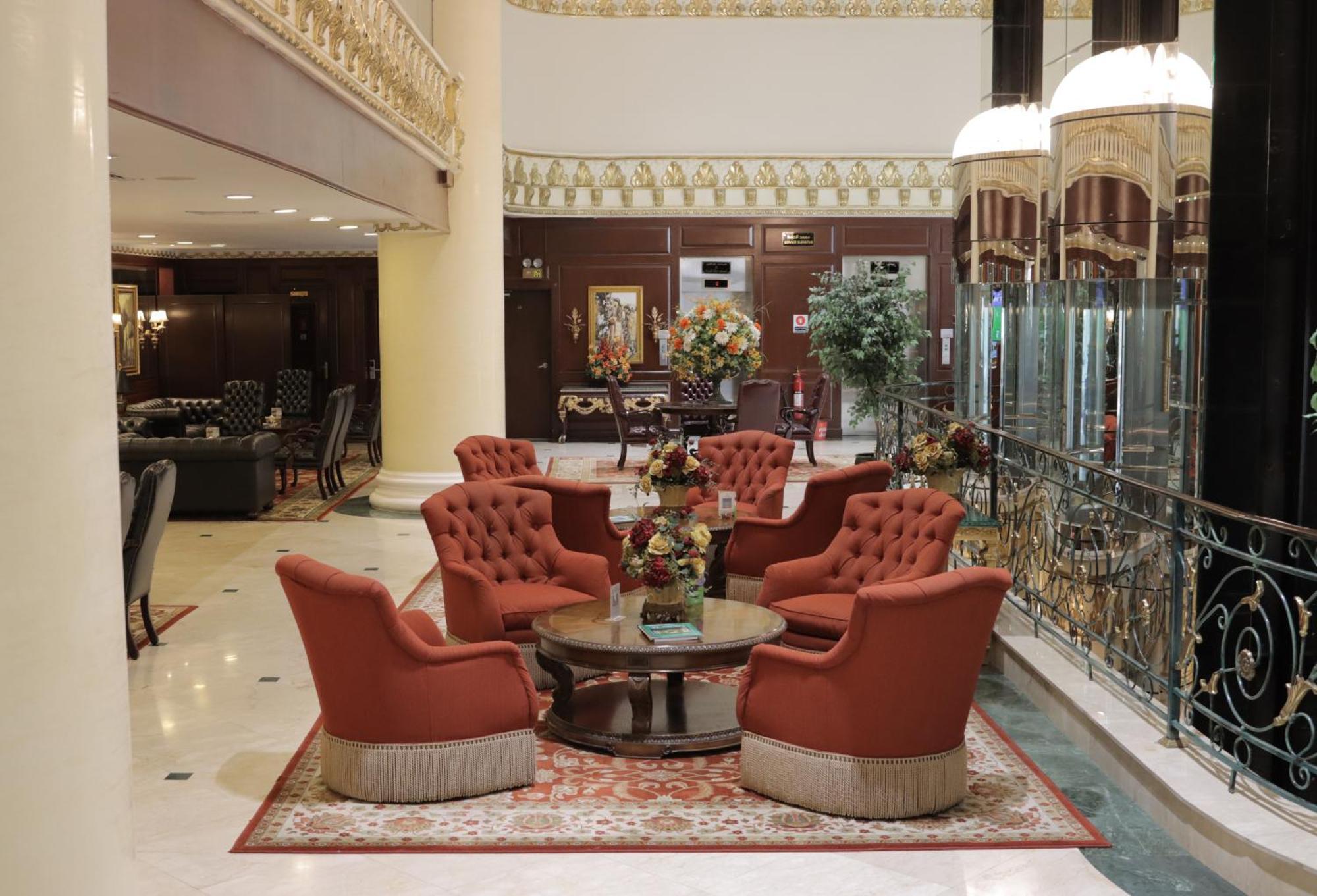 Habitat All Suites, El-Huber Dış mekan fotoğraf Lobby