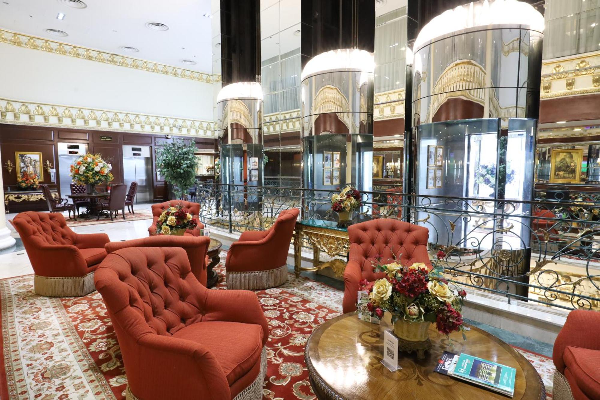 Habitat All Suites, El-Huber Dış mekan fotoğraf Lobby